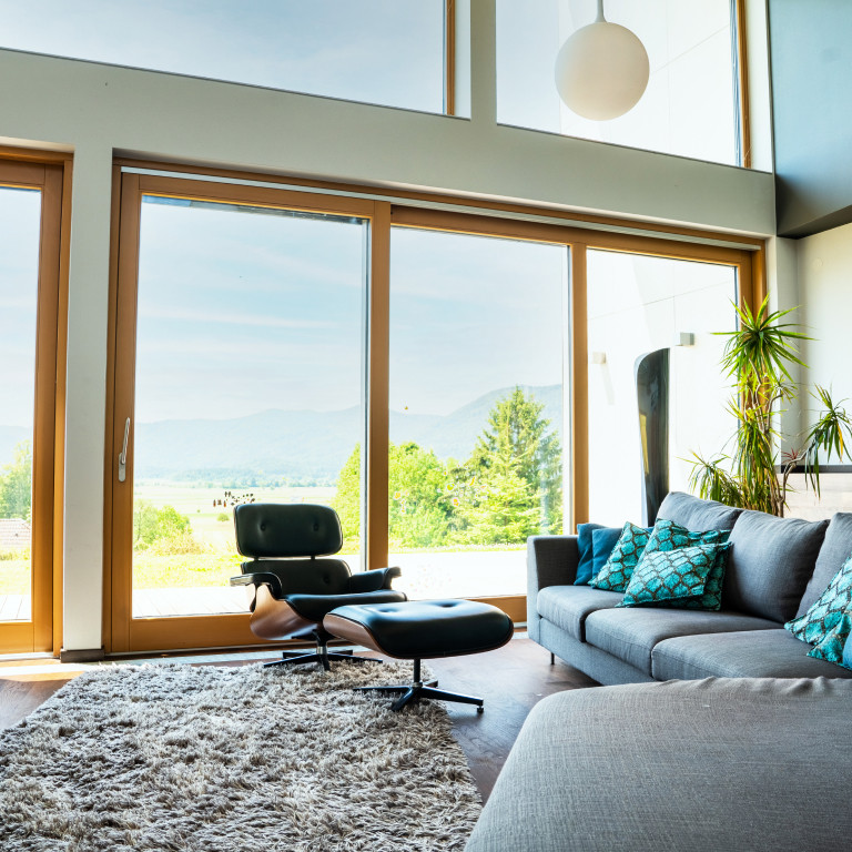 Ugradnja, brtvljenje i pričvršćivanje zidarsko-stolarskih spojeva