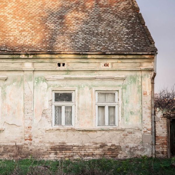 Ремонт и саниране на къщи