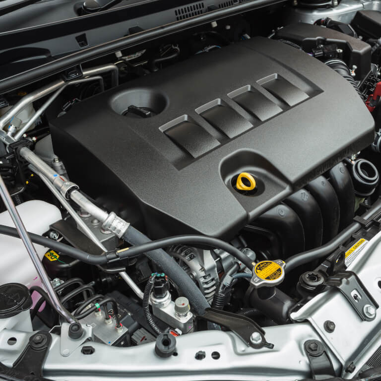 Autómotor tisztítás és karbantartás