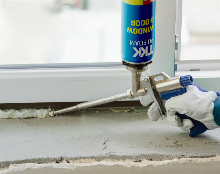 PU pene in PU lepila